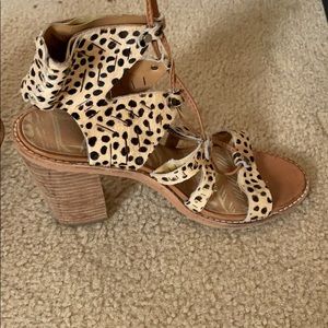 Dolce vita leopard sandal